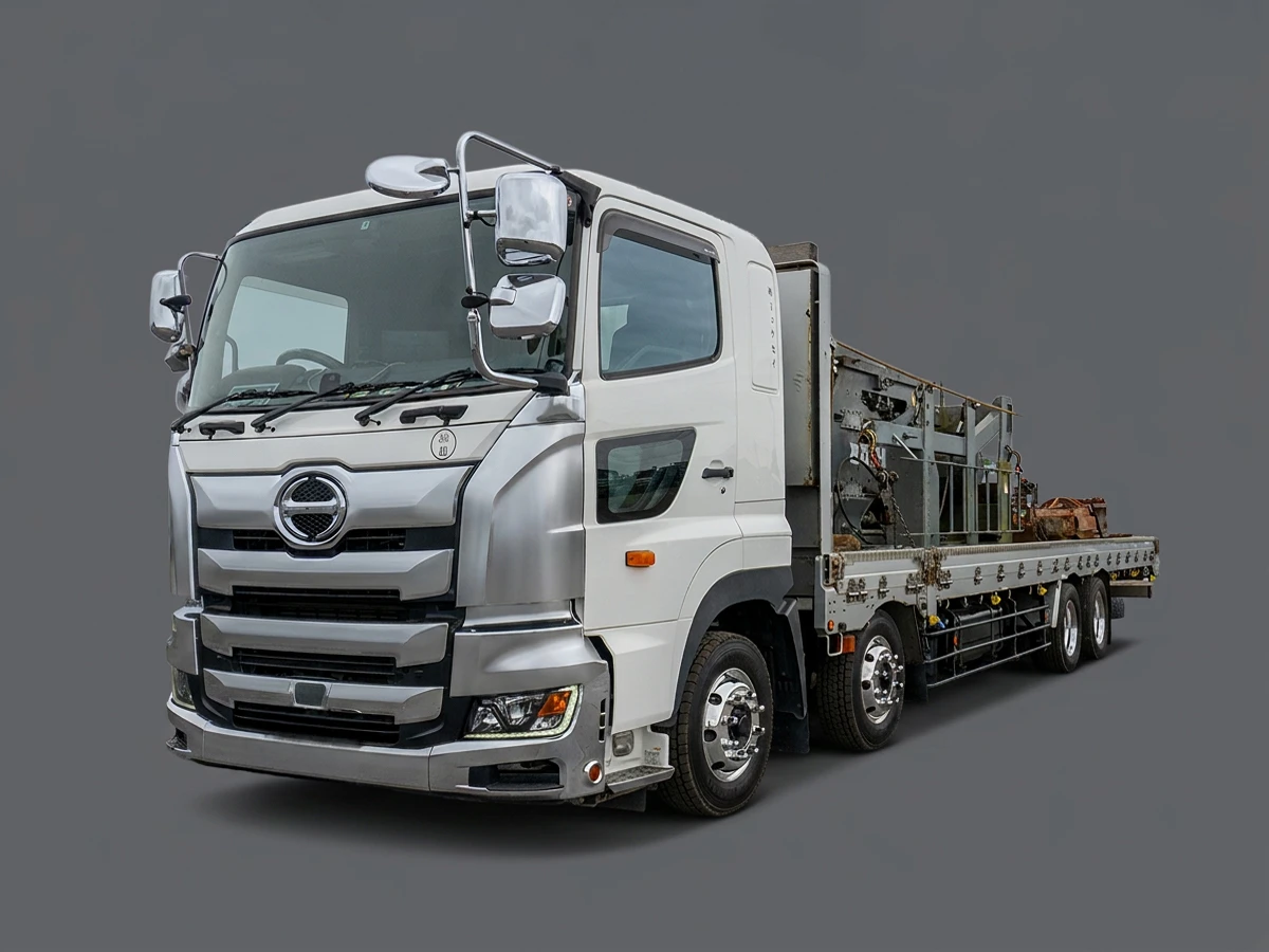 大型平ボディ車(14t)